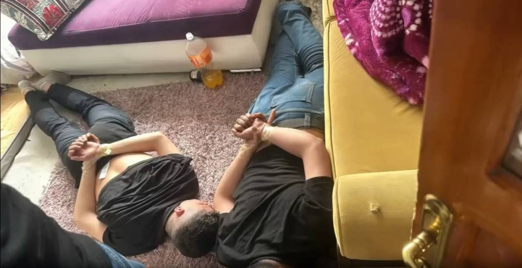 İstanbul’un 5 ilçesinde ‘Mahzen-33’ operasyonu: 16 gözaltı - Resim: 12